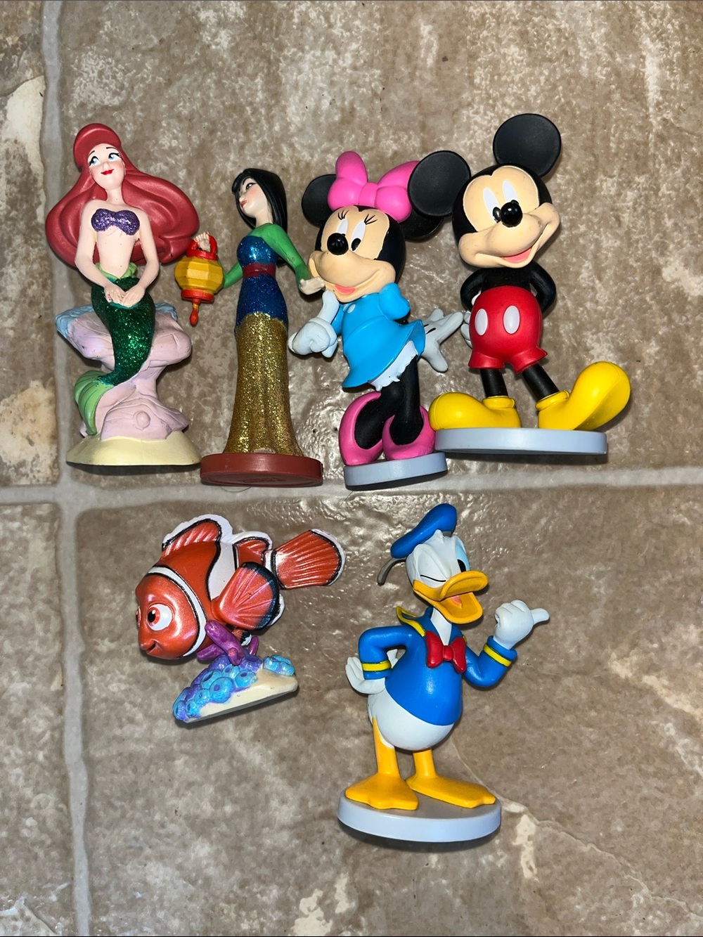 Disney Kids Toy Figurine Bundle - Mickey, Minnie, Donald, Ariel & Friends